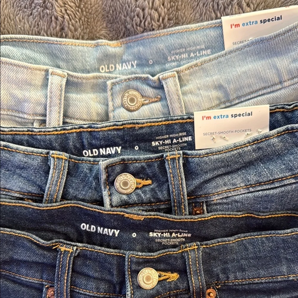 Old Navy Women's Denim Shorts - Dark Blue and Light Blue - Picture 2 of 4